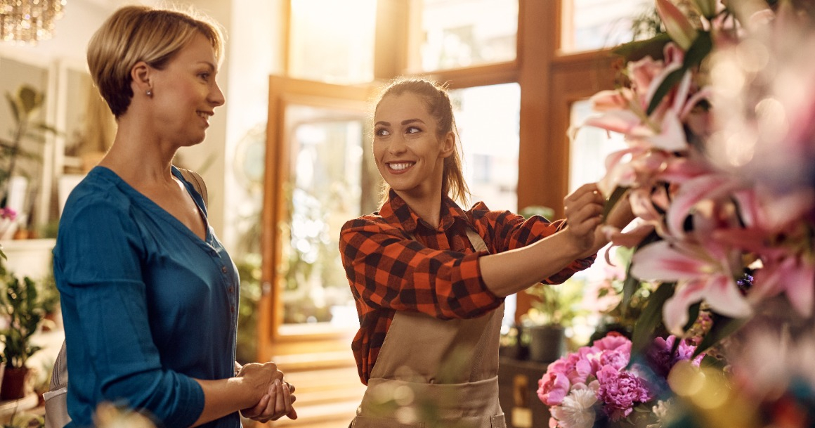 Fleuriste et cliente