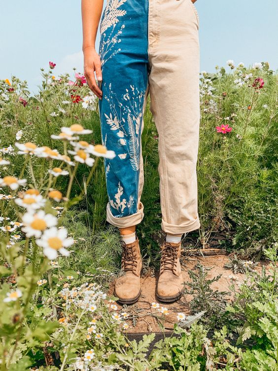 Peinture sur jean upcycling